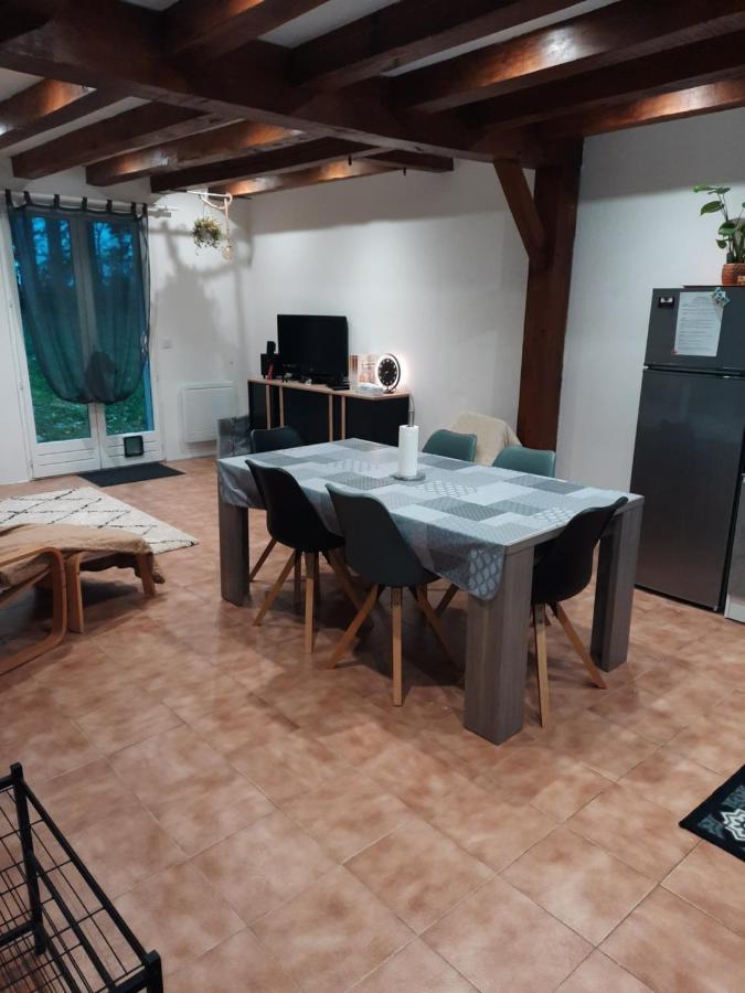 Maison De Campagne Au Calme Chuelles エクステリア 写真